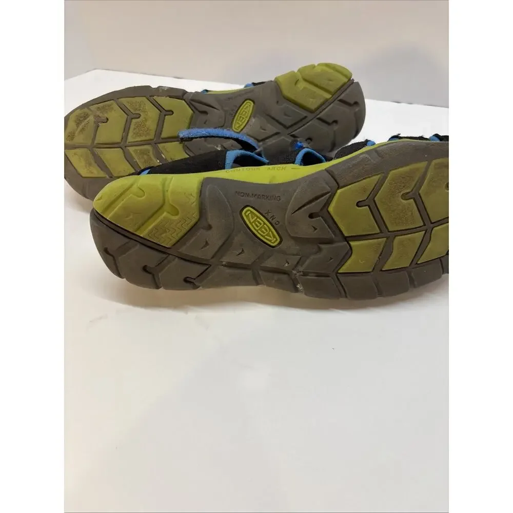 Keen Seacamp II CNX Youth Sandals Sz 7 Black Brilliant Blue Low Top Hook & Loop